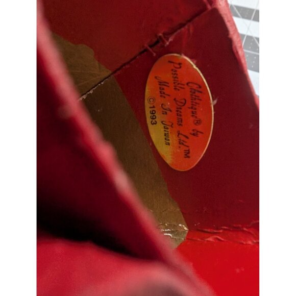 Clothtique Possible Dreams Mrs. Claus w/ wooden doll  7 inch ornament Taiwan - Picture 2 of 12